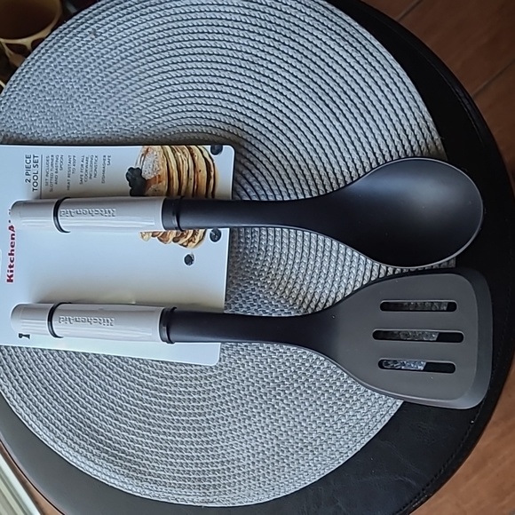 KitchenAid 2 Piece Tool Set - Picture 1 of 6